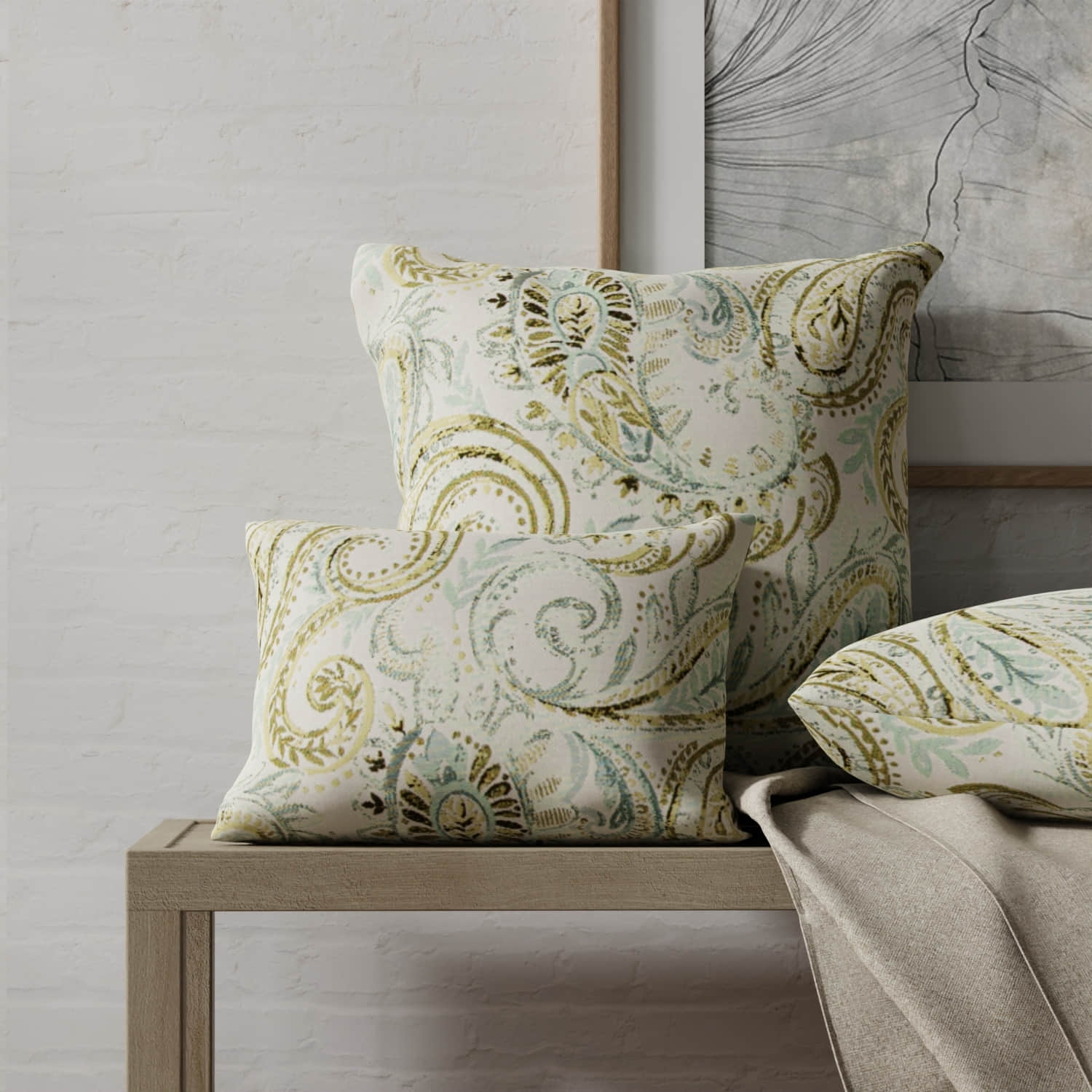 Rosner Lagoon made up on pillows